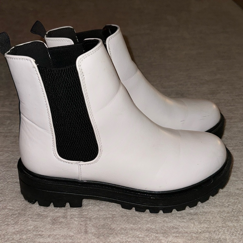 Soda boots